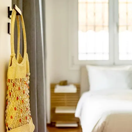 O&O Group - Eclectic Chic Thissio Apartment Athens Exterior photo